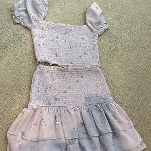 super cute skirt set. Worn once for rush